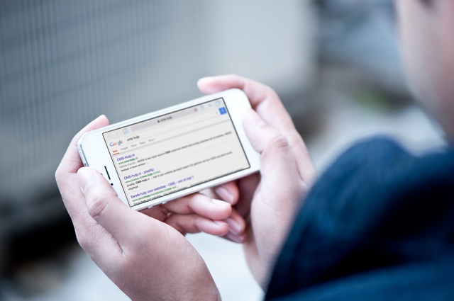 Google trekt mobiel-geschikte websites voor / Er is veel om te doen: Google heeft op april 2015 de resultaten van haar zoekopdrachten aangepast en gaat mobiel-geschikte websites voorrang geven. Wordt het niet 'ns tijd om actie te ondernemen?